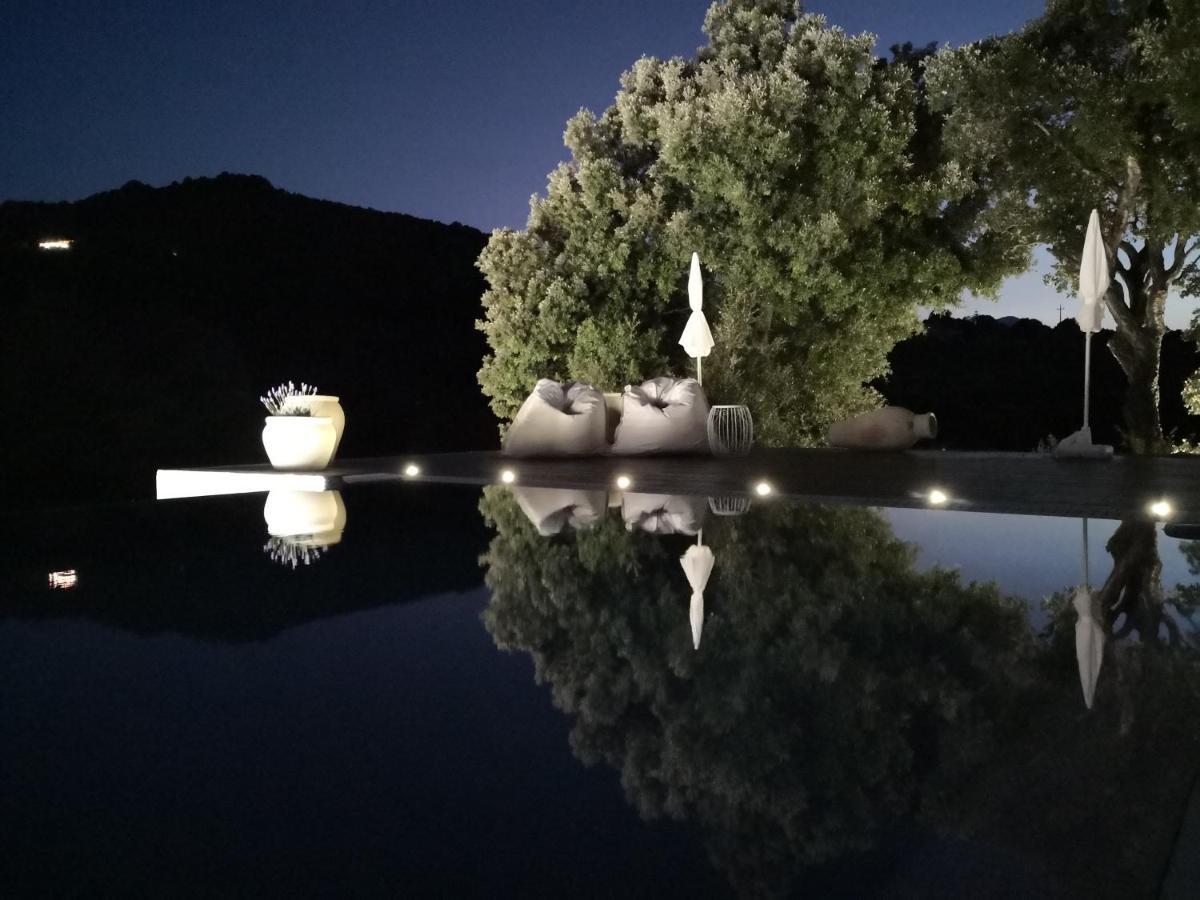 Villa Maria Dorgali Luaran gambar