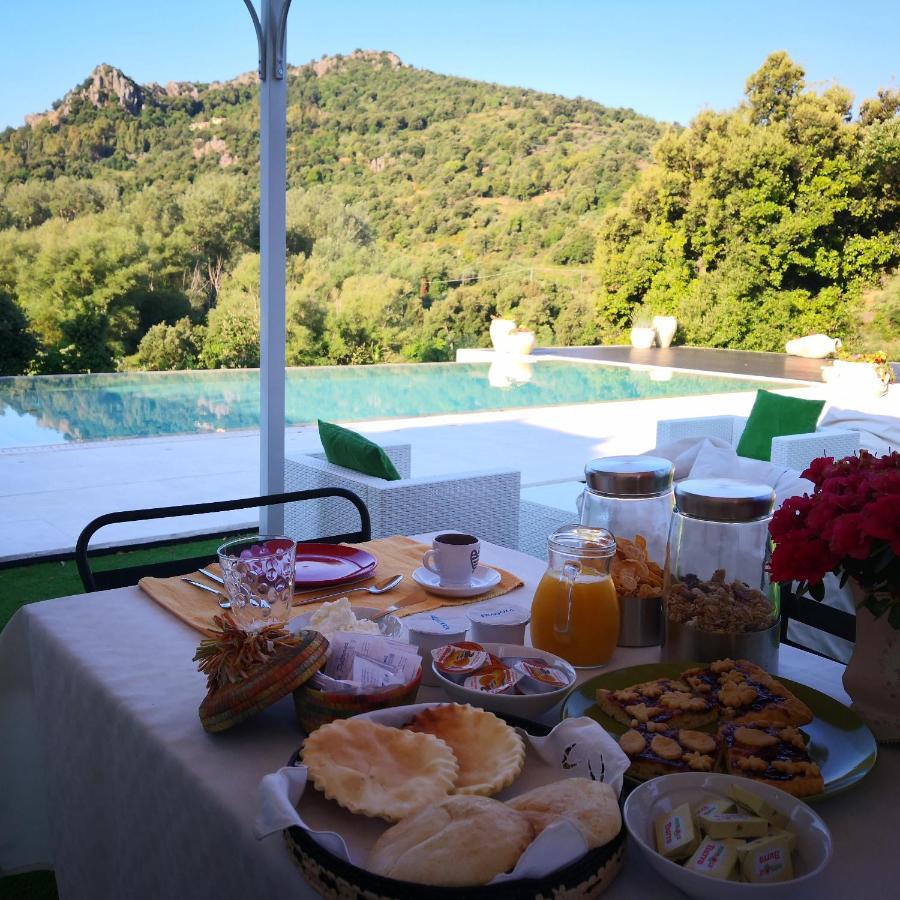 Villa Maria Dorgali Luaran gambar